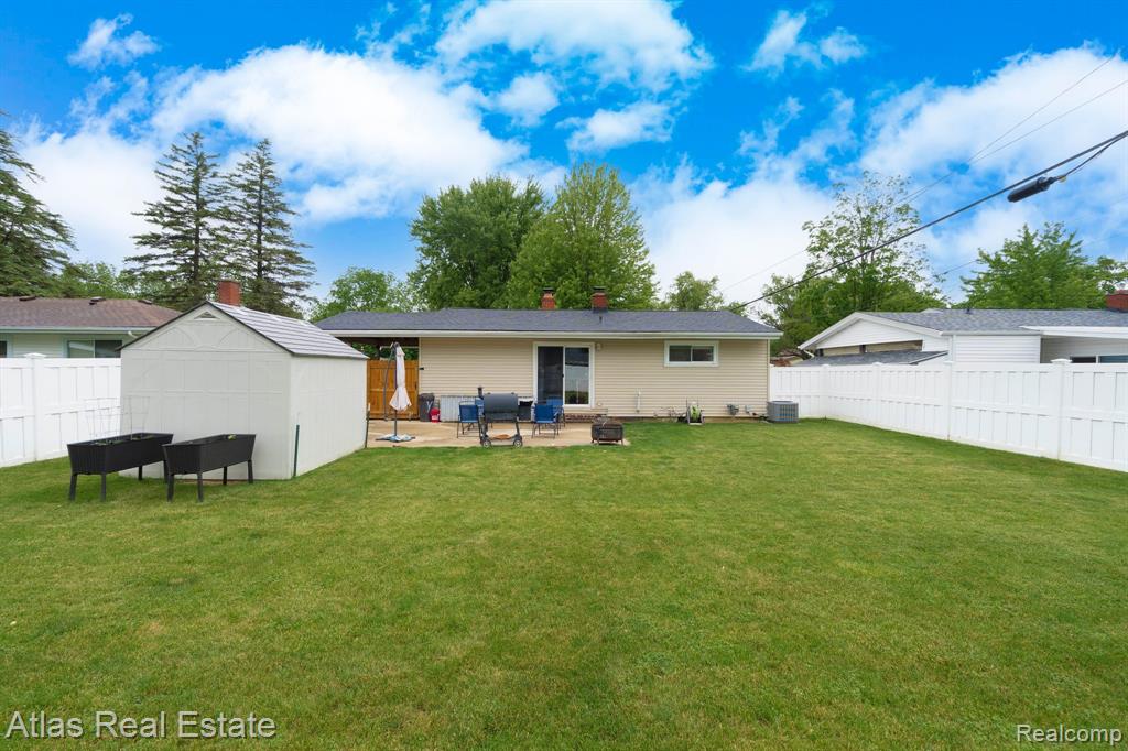 408 Balsam Drive, Davison, MI 48423 — Photo 7