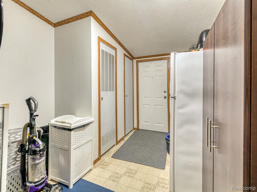 940 Tanner Landing, Monroe, MI 48161 — Photo 23