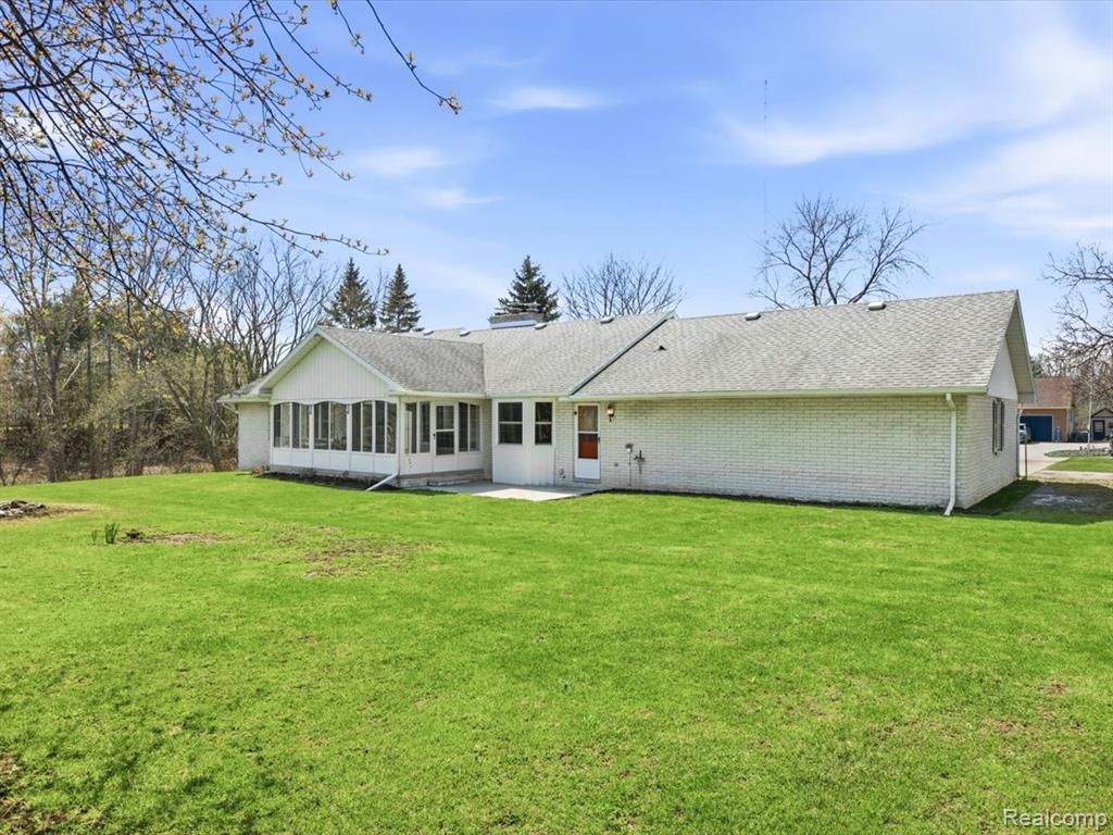 2956 Maywood Drive, Port Huron, MI 48060 — Photo 49