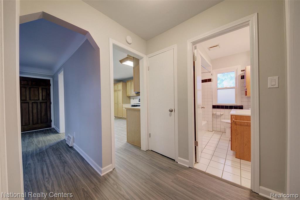 5808 Gilman Street, Garden City, MI — Photo 14