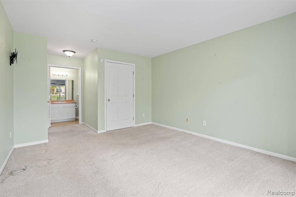 4130 Hampton Ridge Boulevard, 63, Howell, MI 48843 — Photo 15