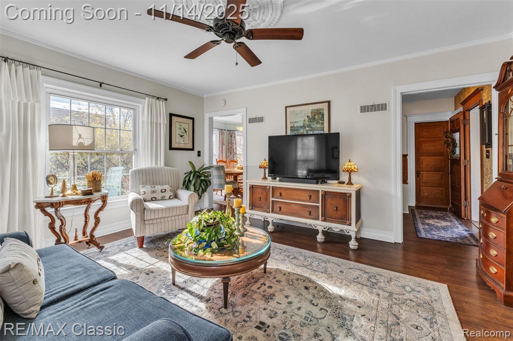 108 Washington Street, Holly, MI 48442 — Photo 22