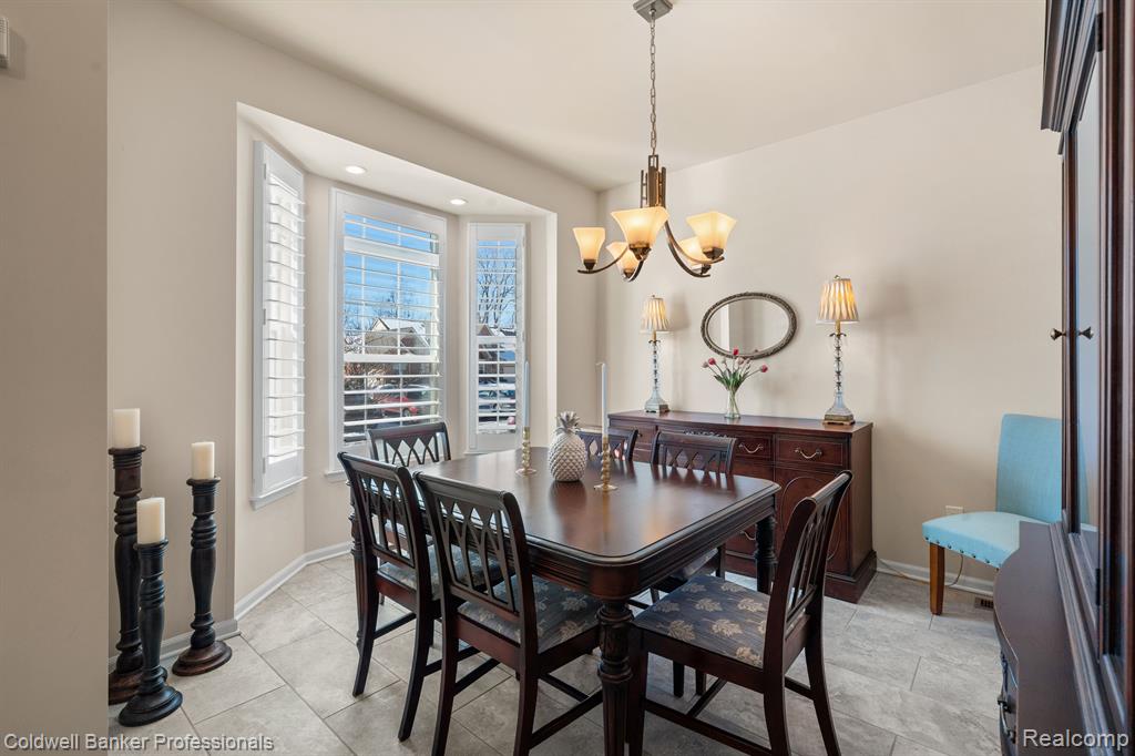 4553 BROOKSTONE Drive, Canton, MI 48188 — Photo 6