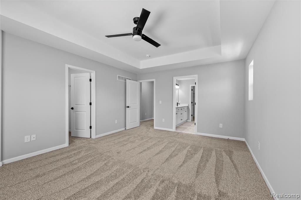 5212 Farmridge Lane, Grand Blanc, MI 48439 — Photo 22
