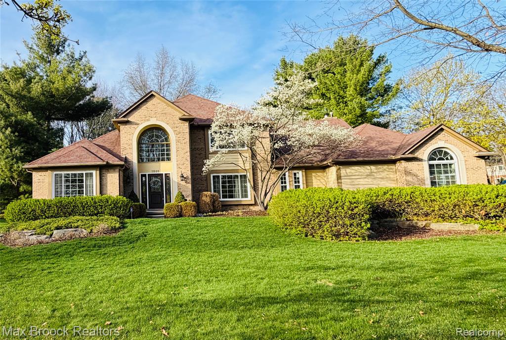 8412 Knotty Pine Lane, Kalamazoo, MI, 49009