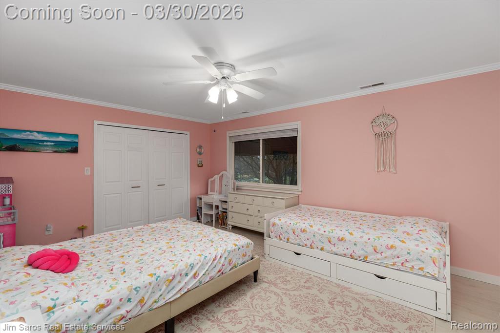 32830 JEFFERSON Avenue, Saint Clair Shores, MI 48082 — Photo 22
