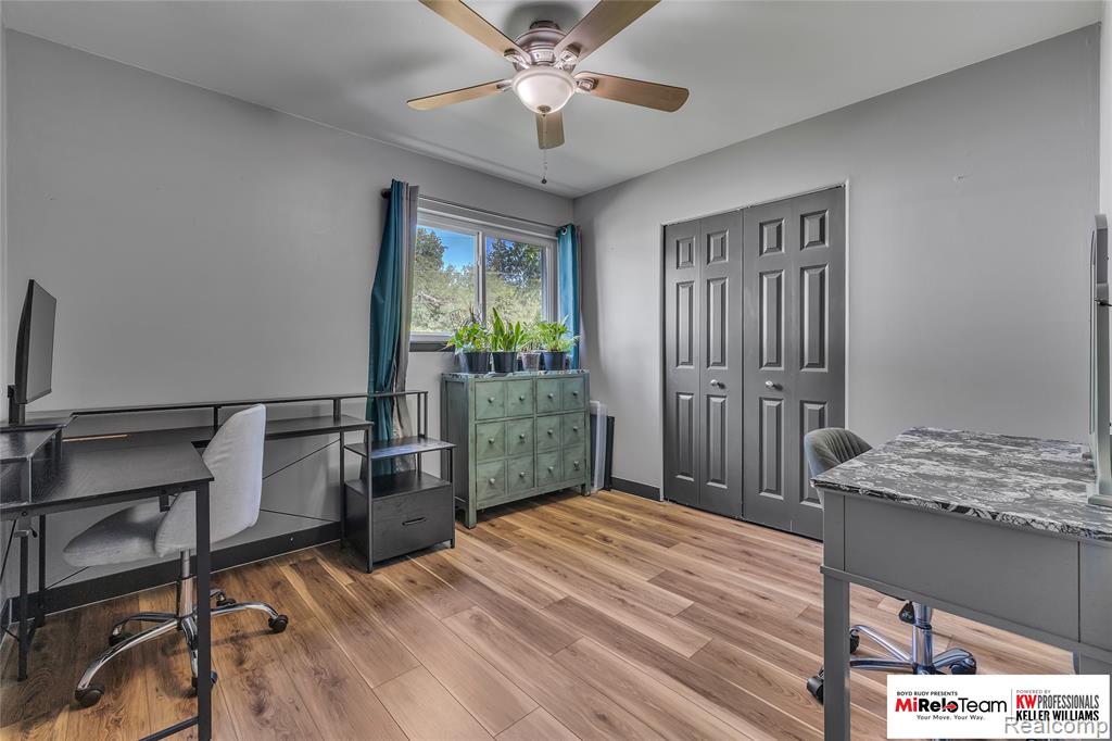 4737 Glenis Street, Dearborn Heights, MI 48125 — Photo 15