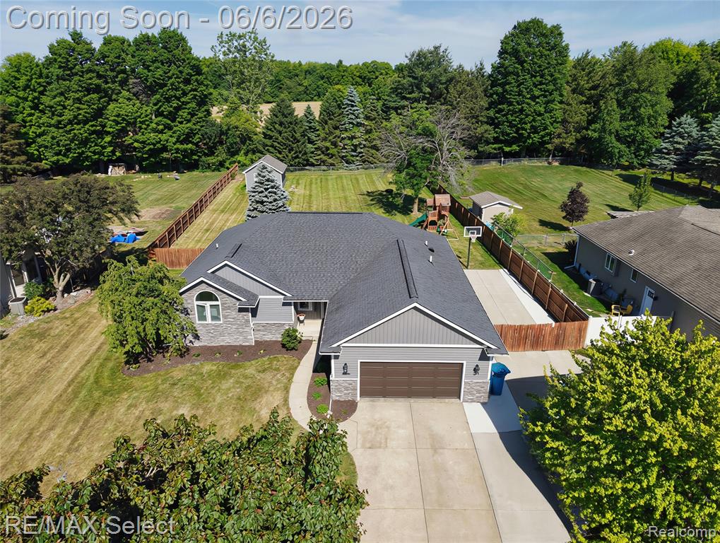 2288 Lost Creek Drive, Flushing, MI 48433 — Photo 46