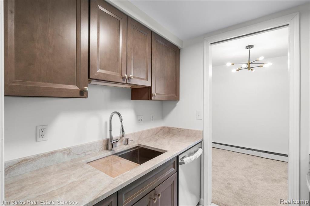 8200 E Jefferson Avenue, 1012, Detroit, MI 48214 — Photo 10