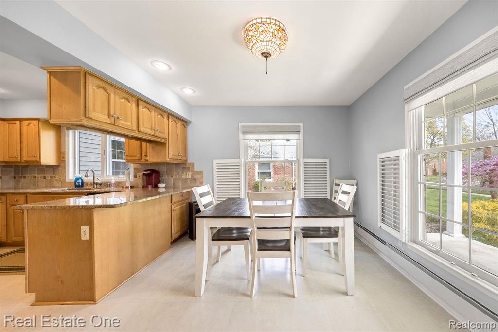 4132 AMHERST Road, Royal Oak, MI 48073 — Photo 19