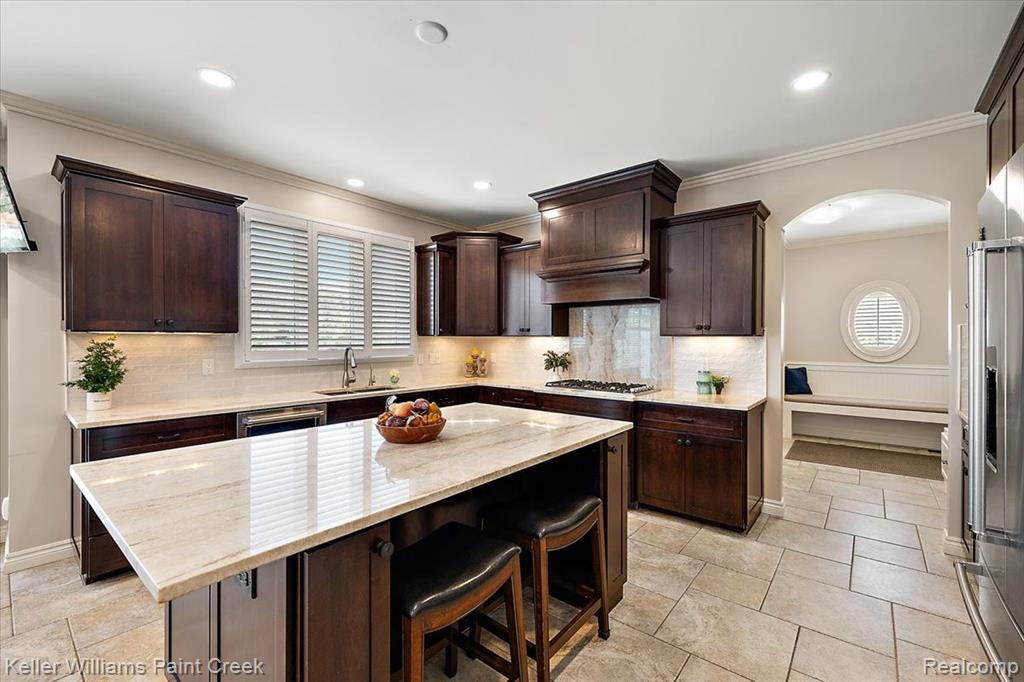 5343 Carlisle Court, Rochester, MI 48306 — Photo 15
