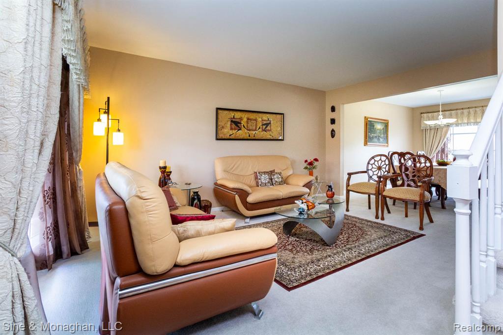 5082 Westmoreland Drive, Troy, MI 48085 — Photo 3