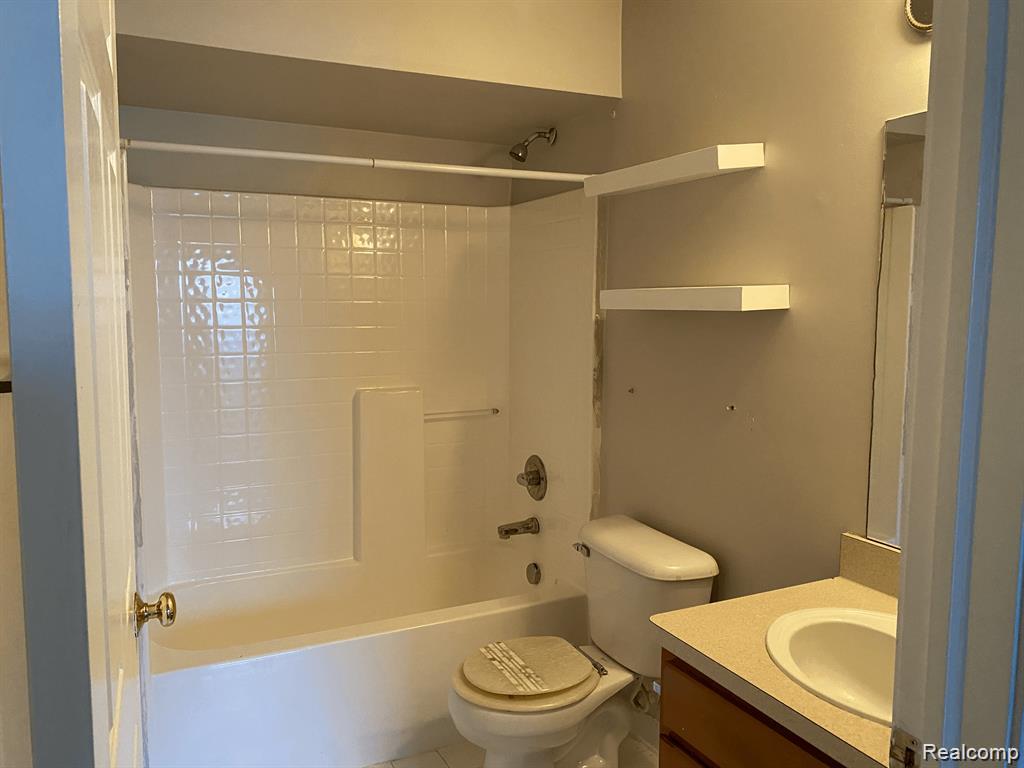 41670 Tera Lane, Novi, MI — Photo 25