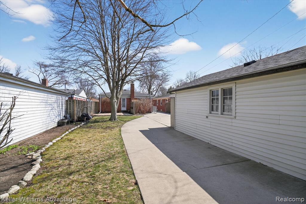 4000 Tulane Street, Dearborn Heights, MI 48125 — Photo 32