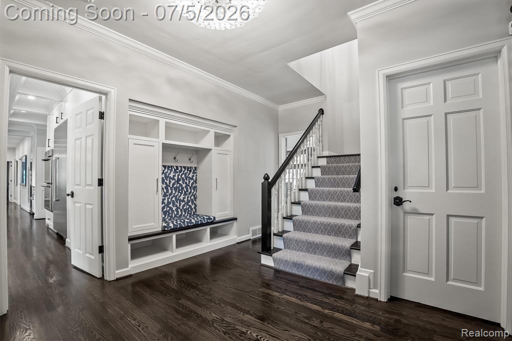4885 N Harsdale Road, Bloomfield Hills, MI 48302 — Photo 24