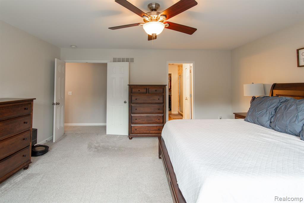 58096 SUNFLOWER Circle S, New Hudson, MI 48165 — Photo 15