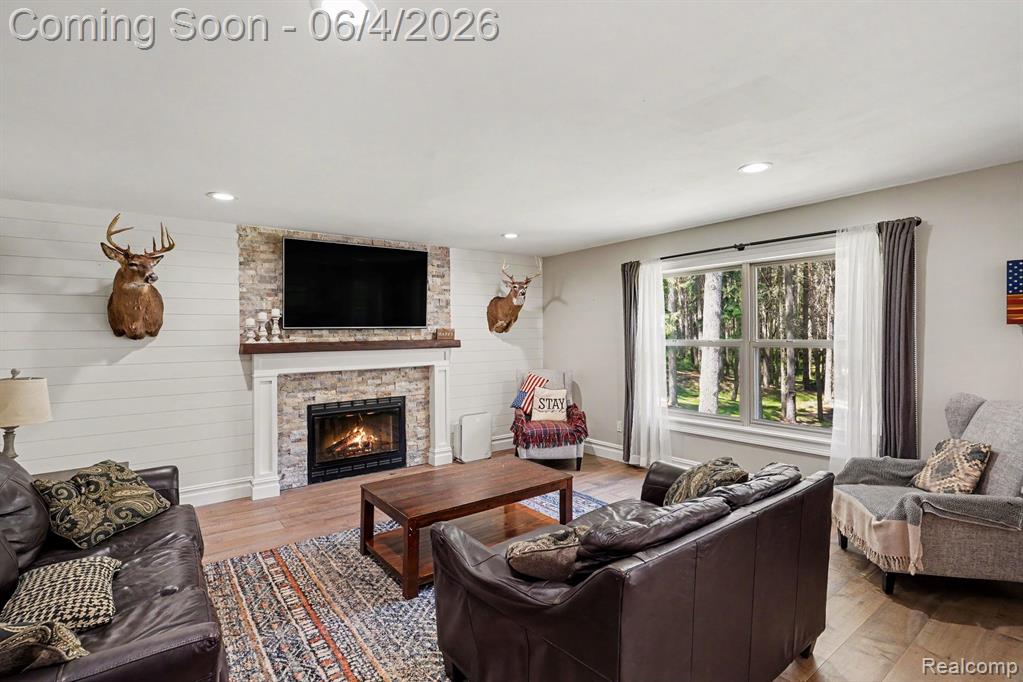 9875 Buckhorn Lake Road, Holly, MI 48442 — Photo 13
