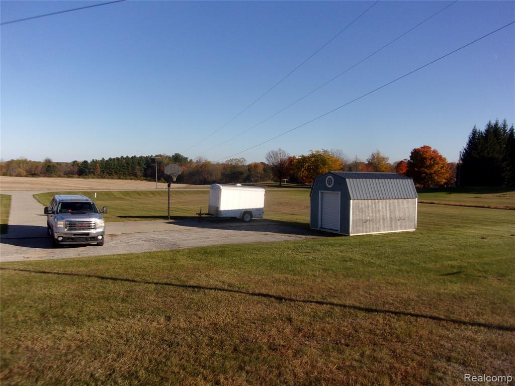 3886 S Plain Road W, Kingston, MI 48741 — Photo 8