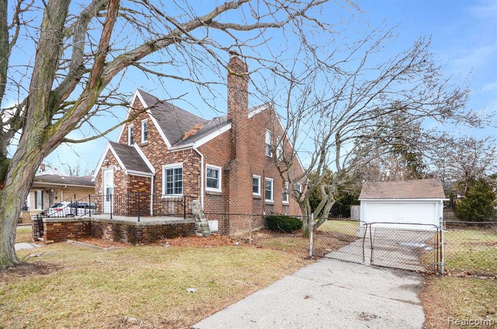 15065 Lincoln Avenue, Eastpointe, MI 48021 — Photo 3