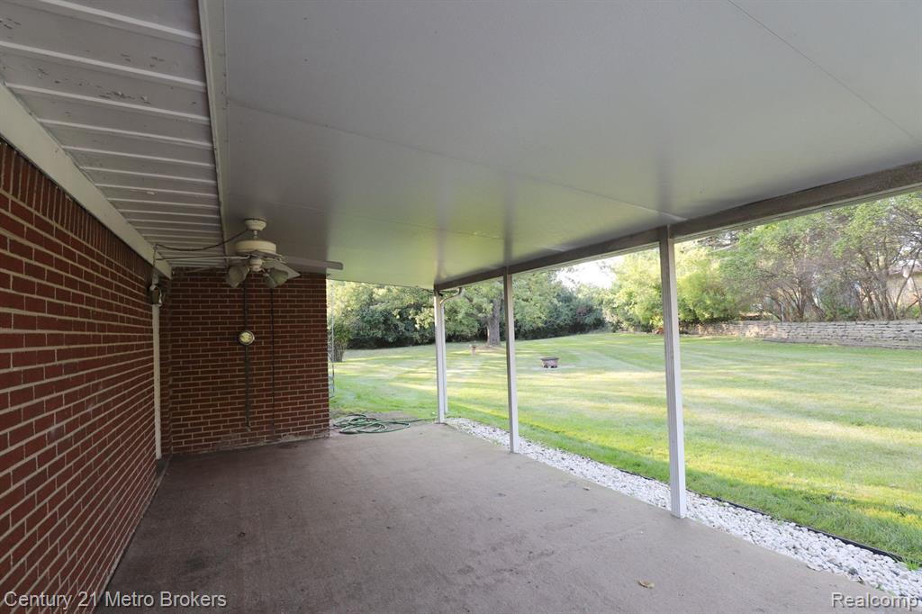 G-3366 W COURT Street, Flint, MI 48532 — Photo 27