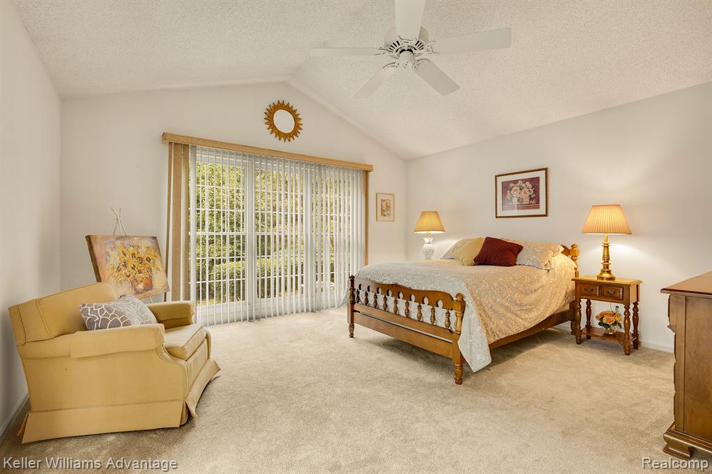39542 VILLAGE RUN Drive, Northville, MI 48168 — Photo 15