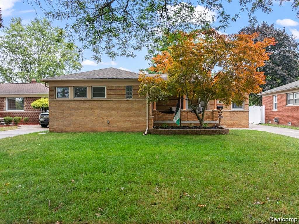6345 Kolb Avenue, Allen Park, MI 48101 — front exterior