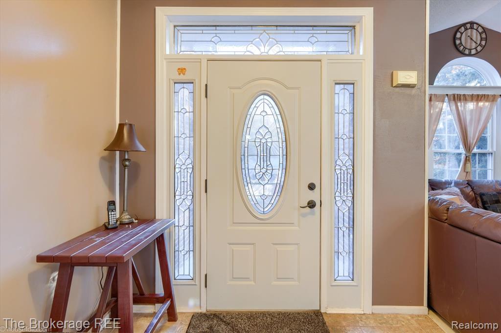 2653 Ravine Side Lane N, Howell, MI 48843 — Photo 35