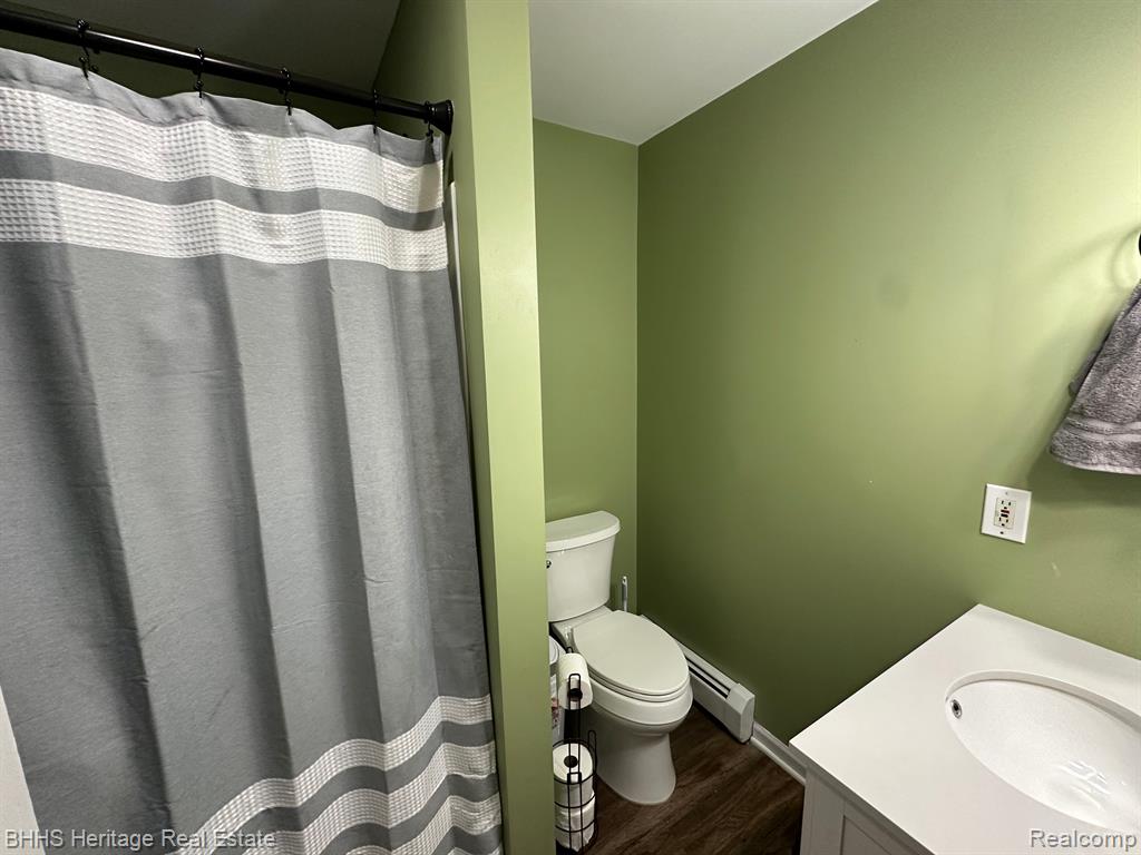 327 CHESTNUT Street, Webberville, MI 48892 — Photo 14