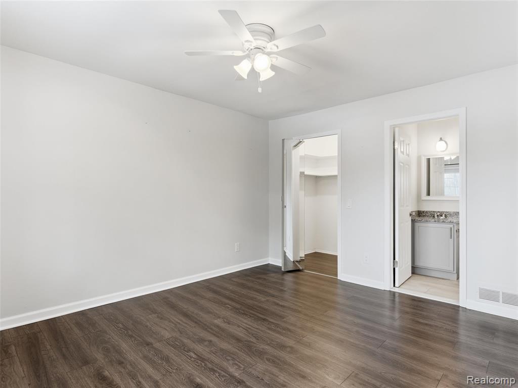 607 E Fox Hills E Drive, Bloomfield Hills, MI 48304 — Photo 19