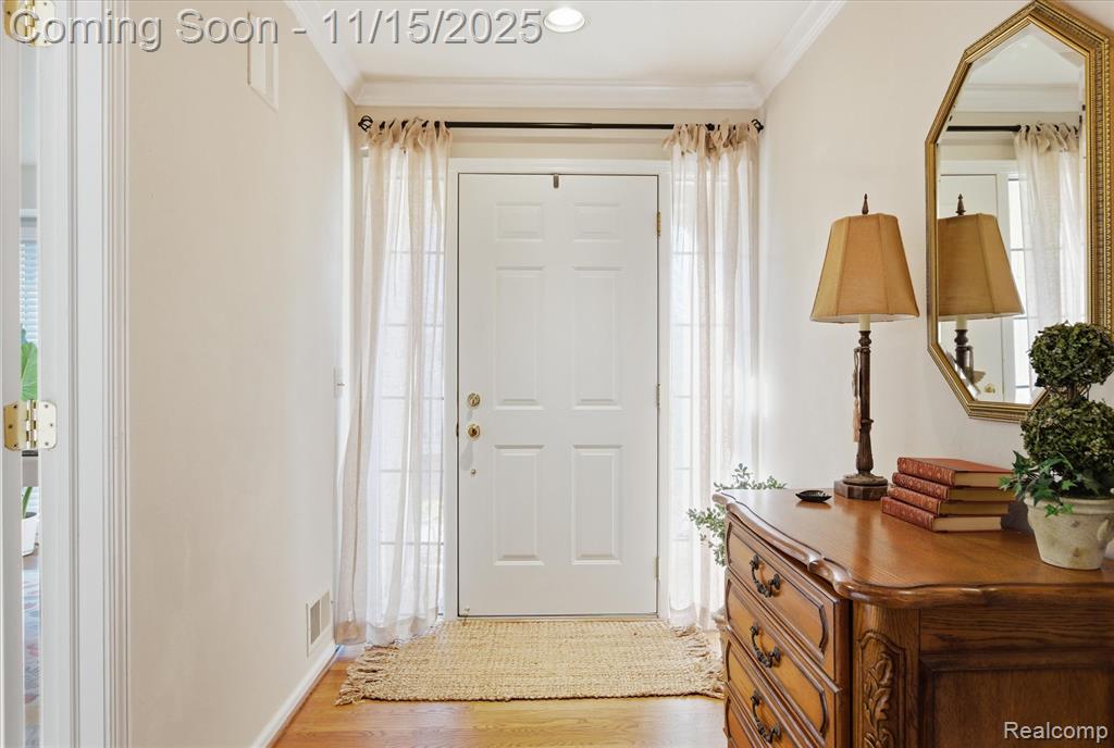 909 Tartan Trail, Bloomfield Hills, MI 48304 — Photo 6