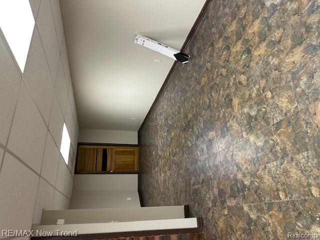 7391 Radcliff Drive, West Bloomfield, MI — Photo 14