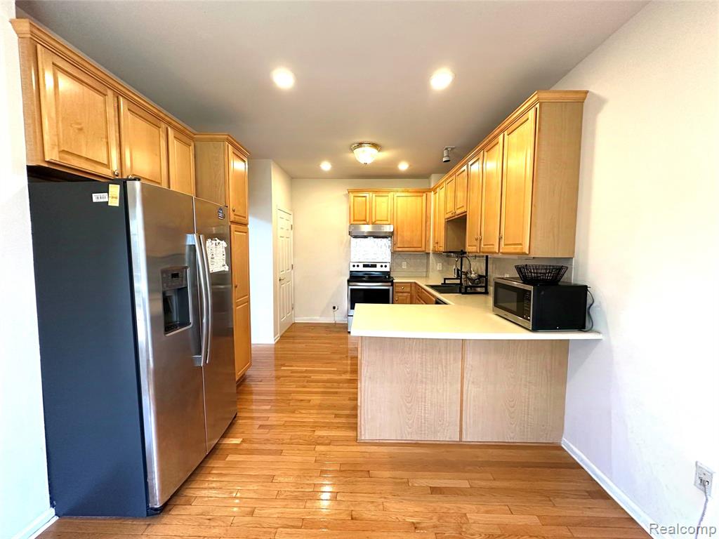 41827 Yeats Drive, Novi, MI — Photo 11