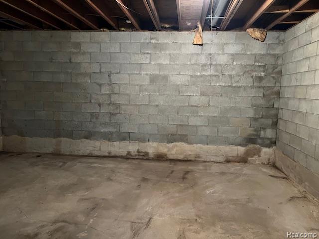 905 S Franklin Avenue, Flint, MI 48503 — Photo 24