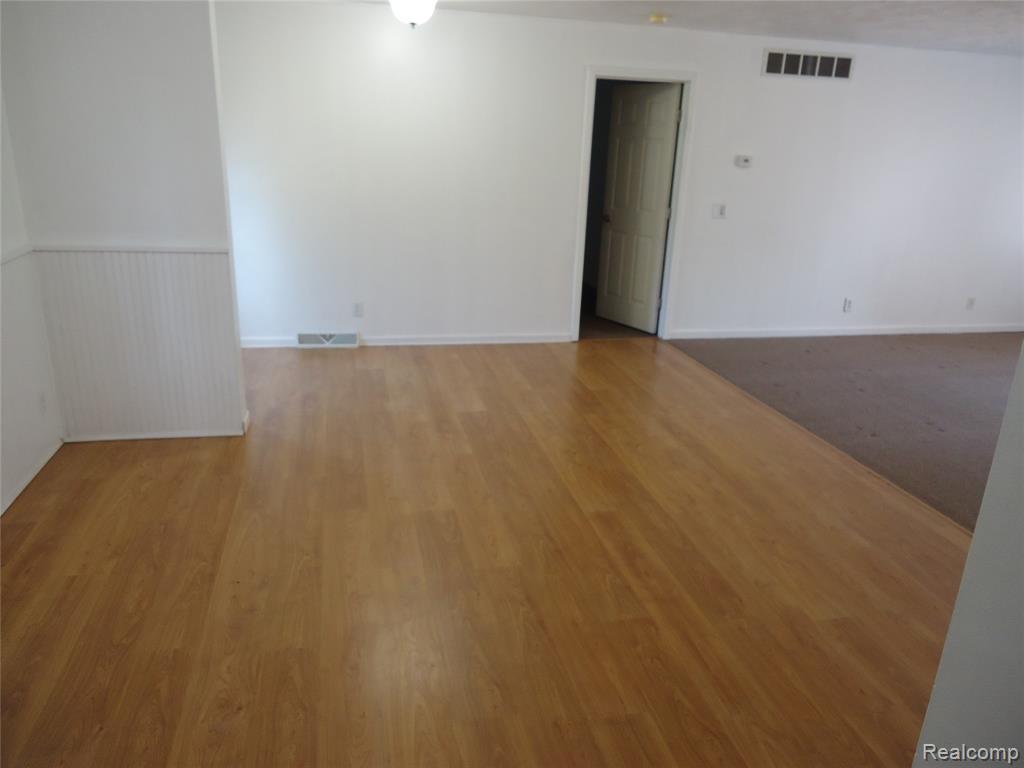 2933 Ashley Drive, Adrian, MI 49221 — Photo 32