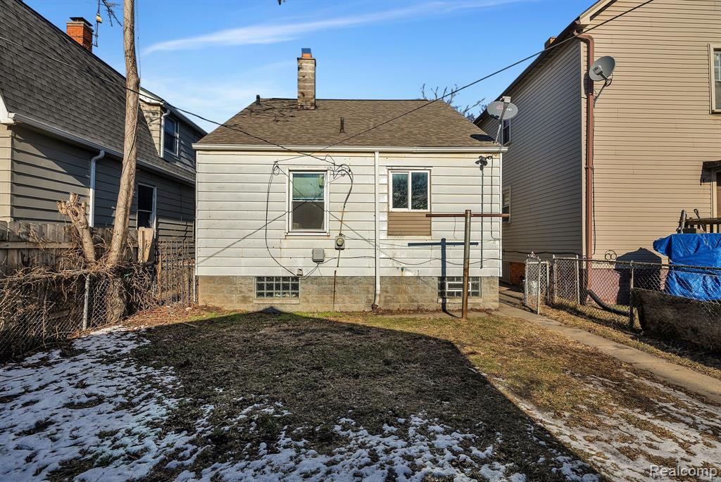 7425 PARKWOOD Street, Detroit, MI 48210 — Photo 24