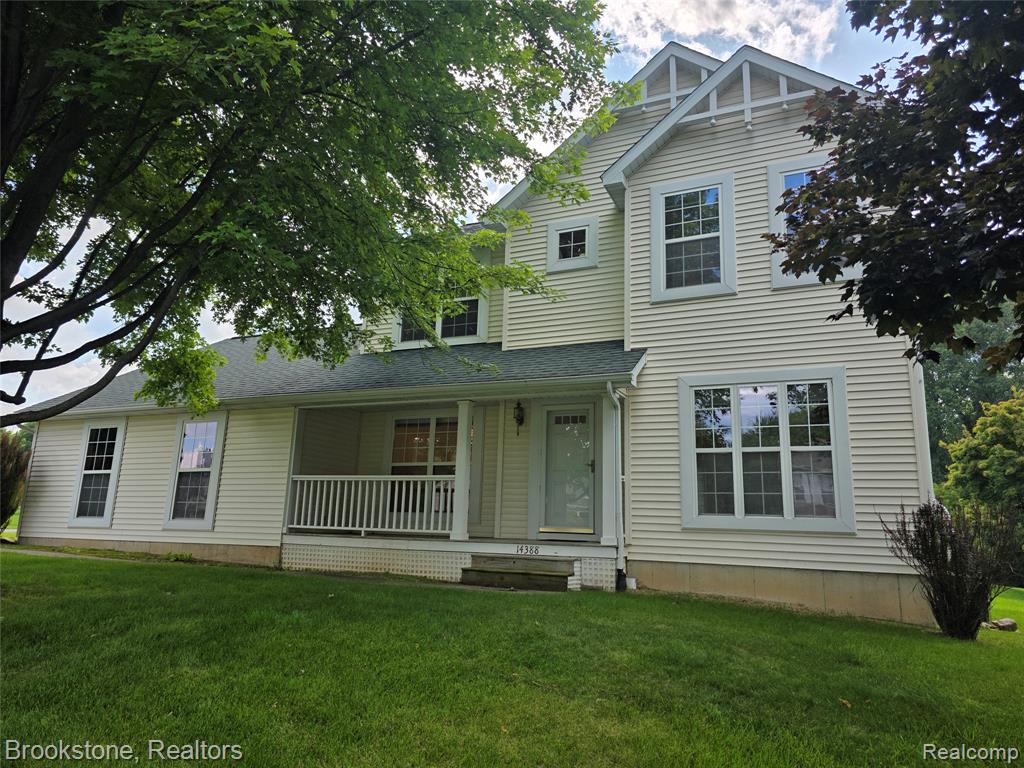 14388 Oak Leaf Trail, Linden, MI 48451