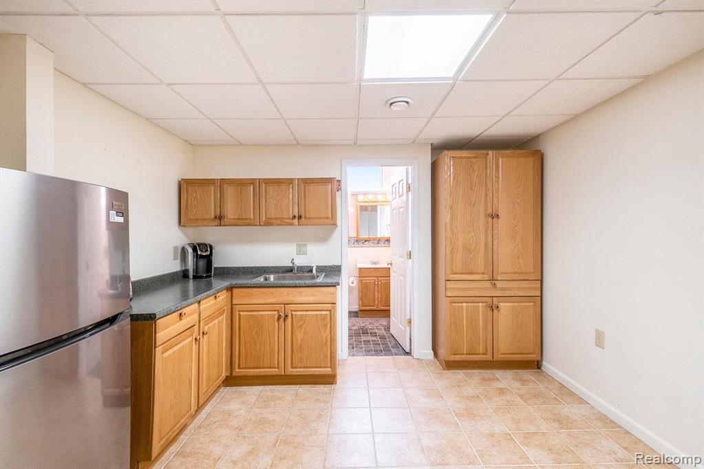9128 WOODRIDGE Drive, Davison, MI 48423 — Photo 30
