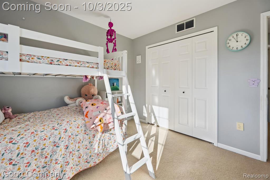 961 LOON Court, Fenton, MI 48430 — Photo 24