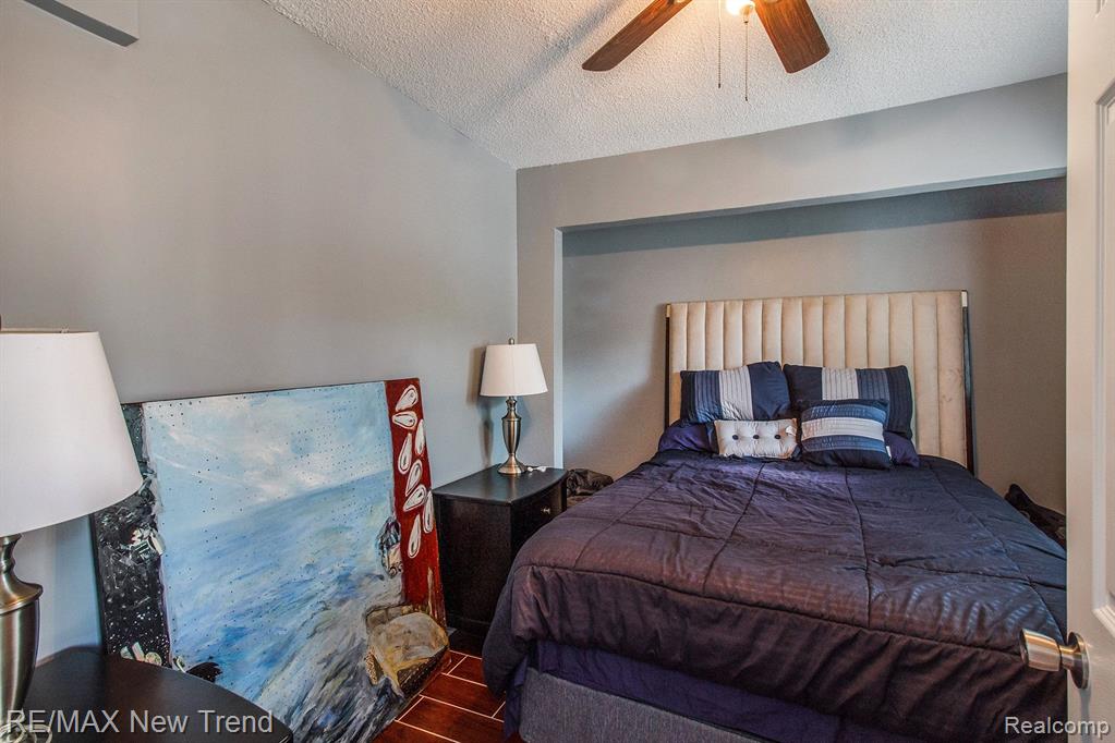 4766 Linwood, West Bloomfield, MI 48324 — Photo 23
