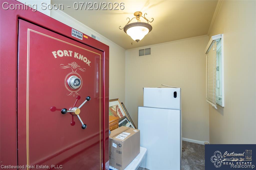 17150 S Nunneley Road, Clinton Twp, MI 48035 — Photo 42