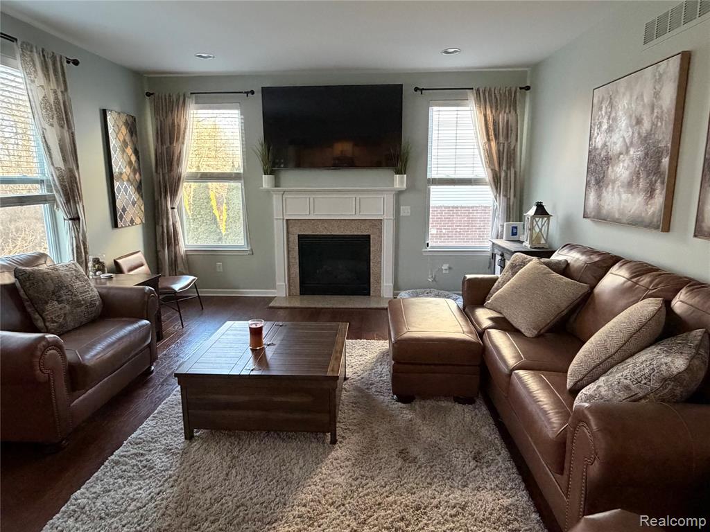 58143 Sunflower Circle S, New Hudson, MI 48165 — Photo 6