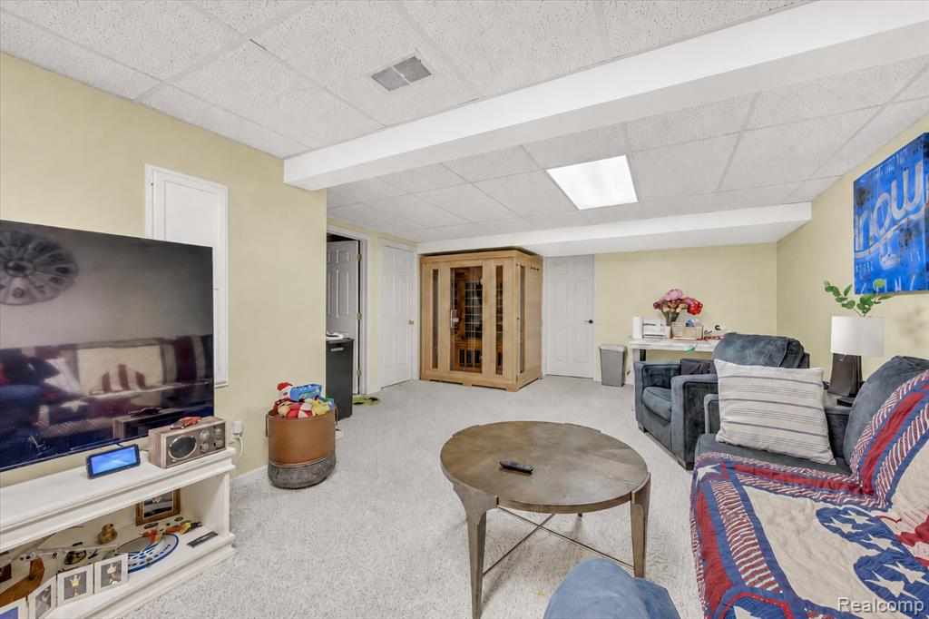 6052 Belmont Court, Grand Blanc, MI 48439 — Photo 32