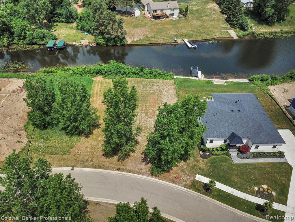 1932 Sandy Shores Drive, Oxford, MI 48371 — Photo 4