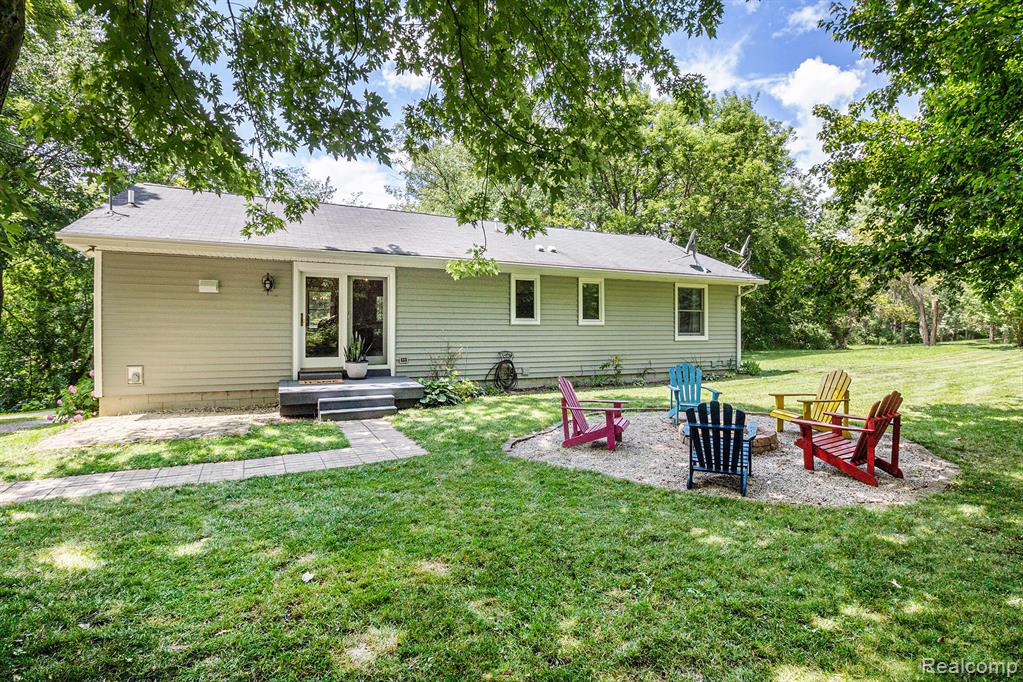 4445 Angels Pass, Pinckney, MI 48169 — Photo 27
