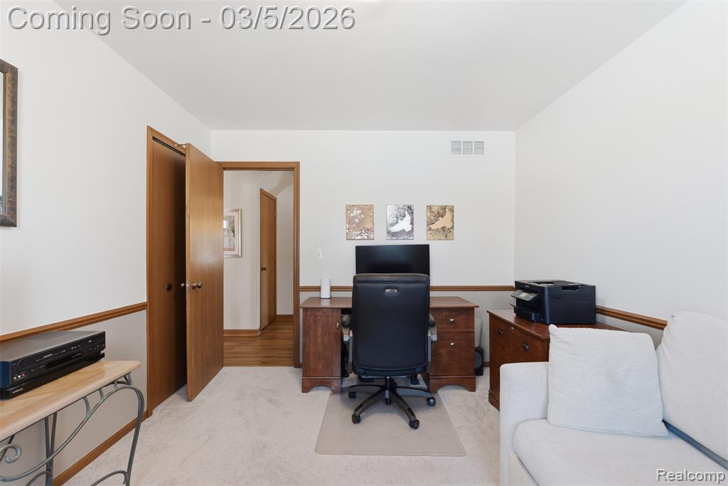 15948 Park Lane, Northville, MI 48168 — Photo 23