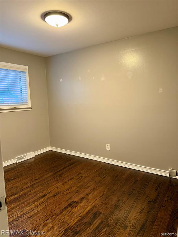 1842 Chaucer Avenue, Madison Heights, MI 48071 — Photo 5