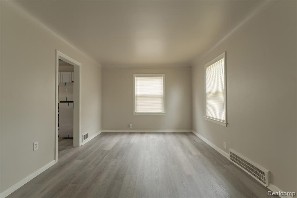582 Lebaron Avenue, Pontiac, MI 48340 — Photo 10