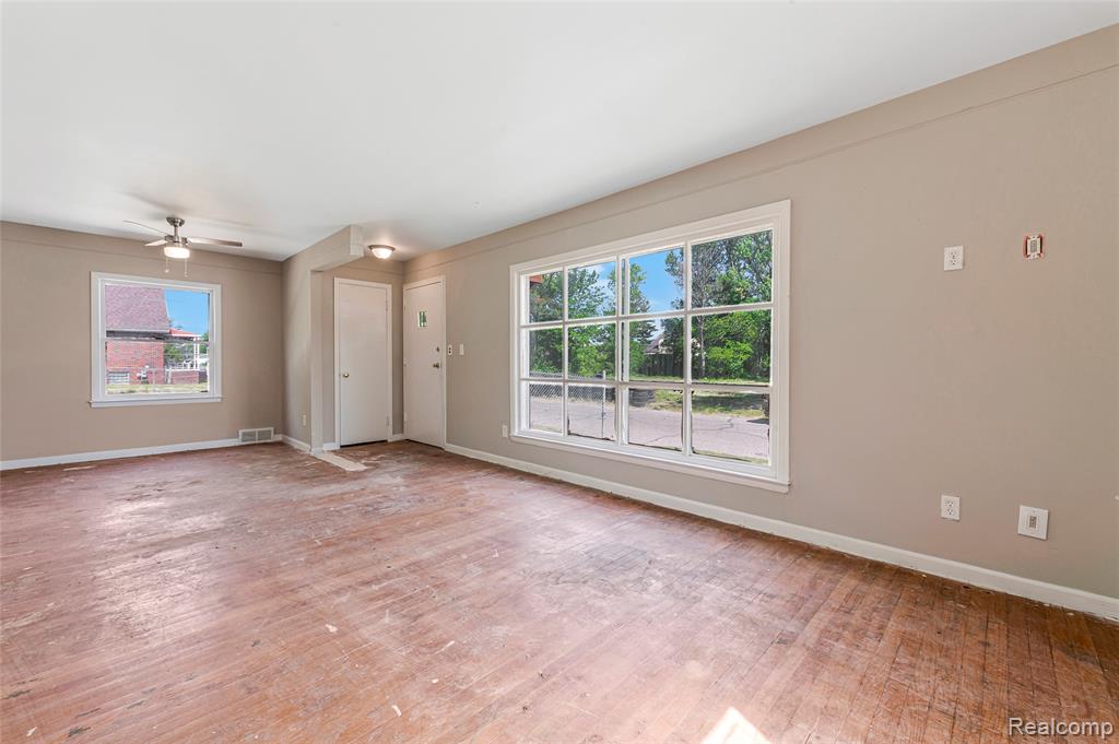 8539 Desoto Street, Detroit, MI 48238 — Photo 7