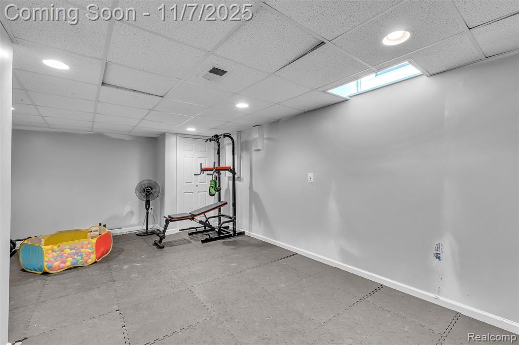 8522 Berkshire Drive, Ypsilanti, MI 48198 — Photo 52