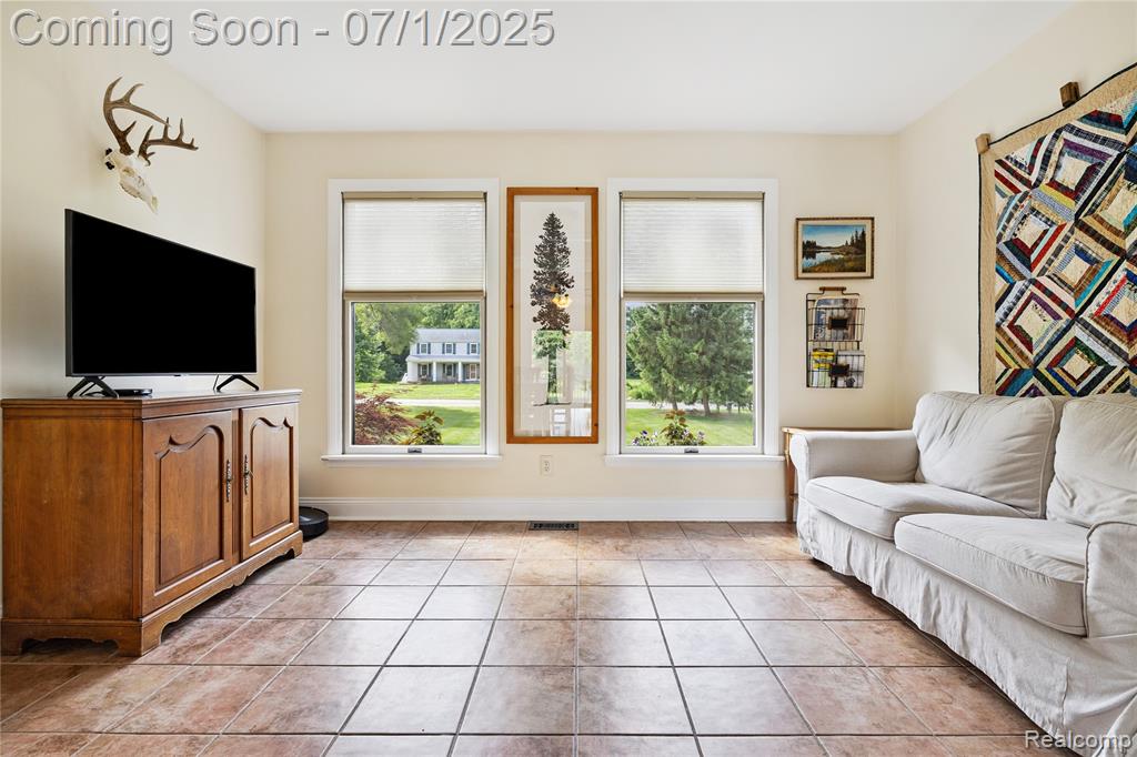 5131 Navajo Trail, Pinckney, MI 48169 — Photo 17